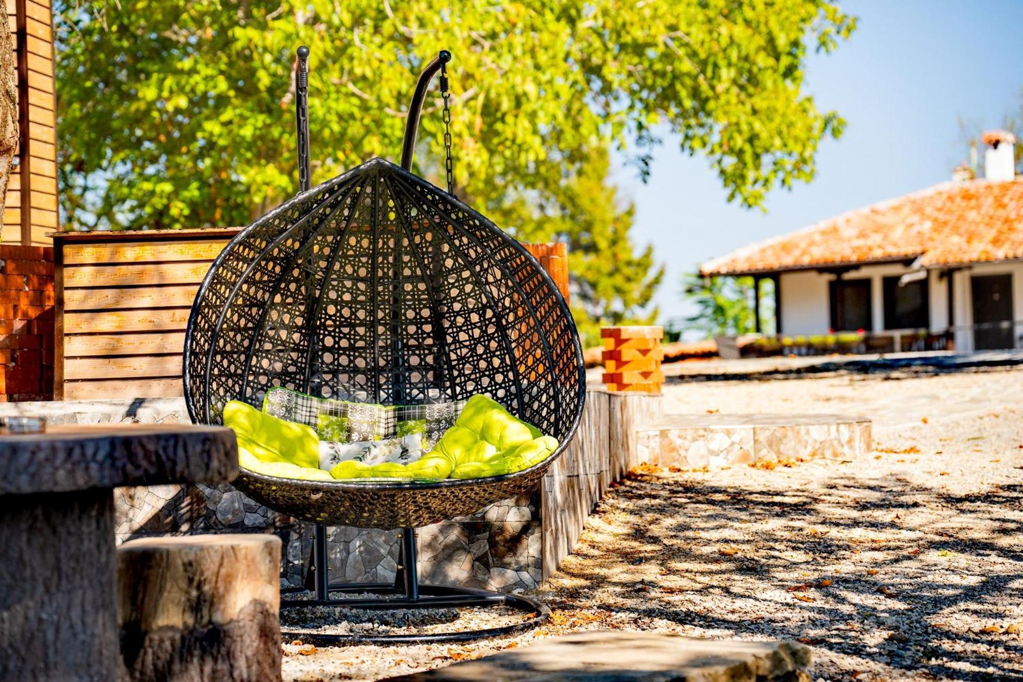 Complex Arbanashki Style-Panoramic View With Summer And Winter Terrace, Jacuzzi, Sauna, Children'S And Adult Area With Cinema Summer Hotel Veliko Tarnovo Kültér fotó